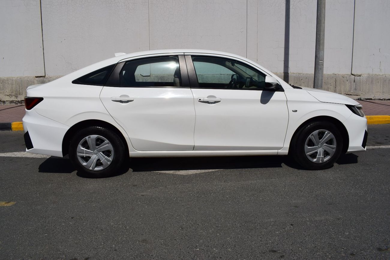 Side view of Toyota Yaris (Sedan)